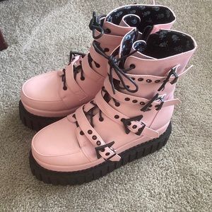 Dolls kill size ten pink platform boots.